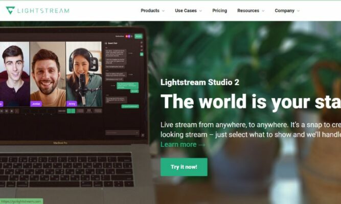 9 Best Streaming Software for YouTube & Twitch 2024