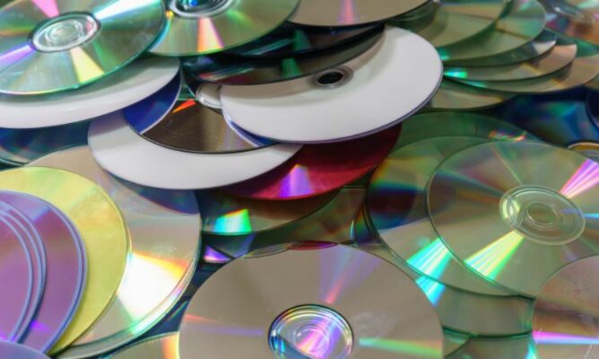  CDs and DVDs