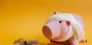 top financial mistakes to avoid in 2023
