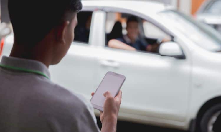 side hustles for men like Cab driver