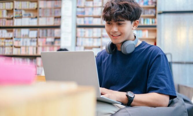 Academic Jobs