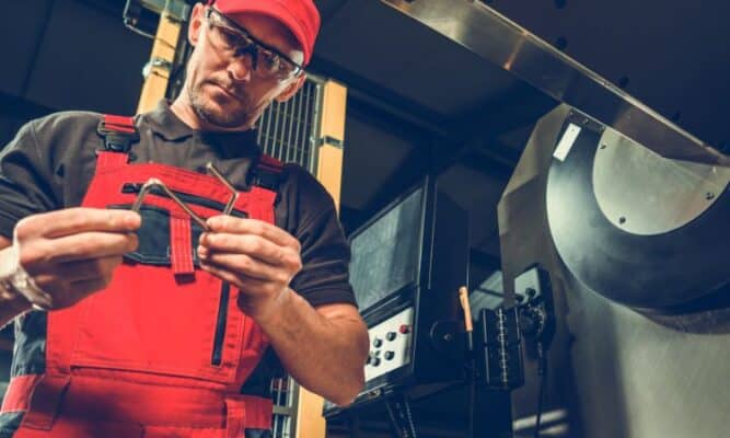 Machinist